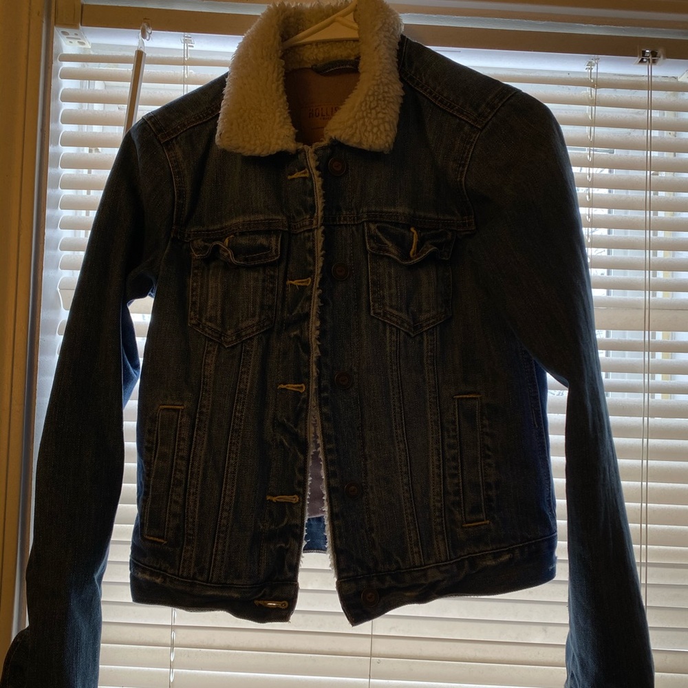 Hollister Sherpa lines Jean Jacket